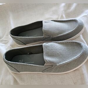 Time and Tru Gray Slip-On Shoes Memory Foam